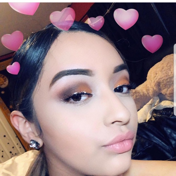 Meet your Posher, Jenny - Picture 1 of 1